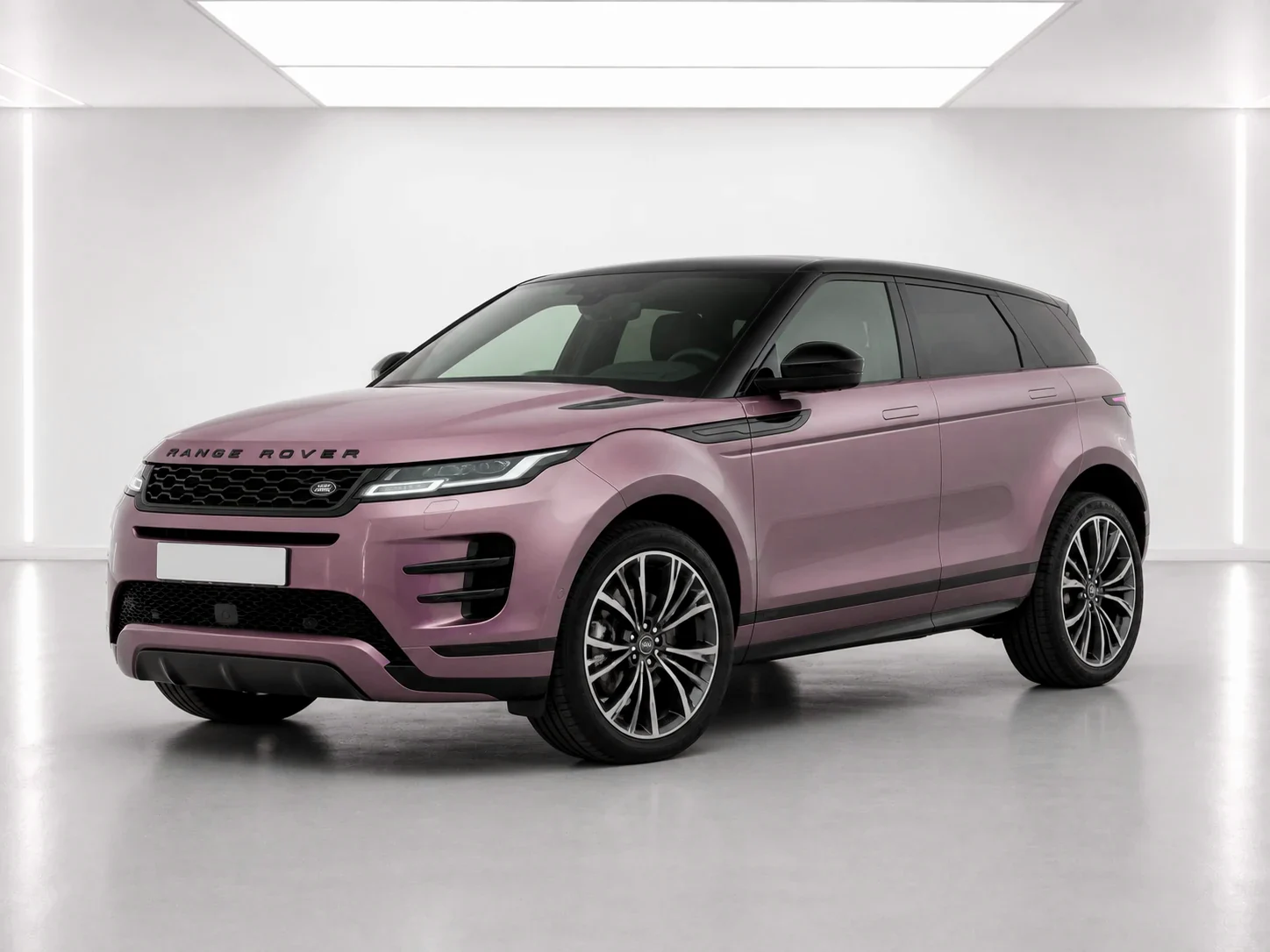 2026 Range Rover Evoque Dynamic SE P270e in a white LED showroom