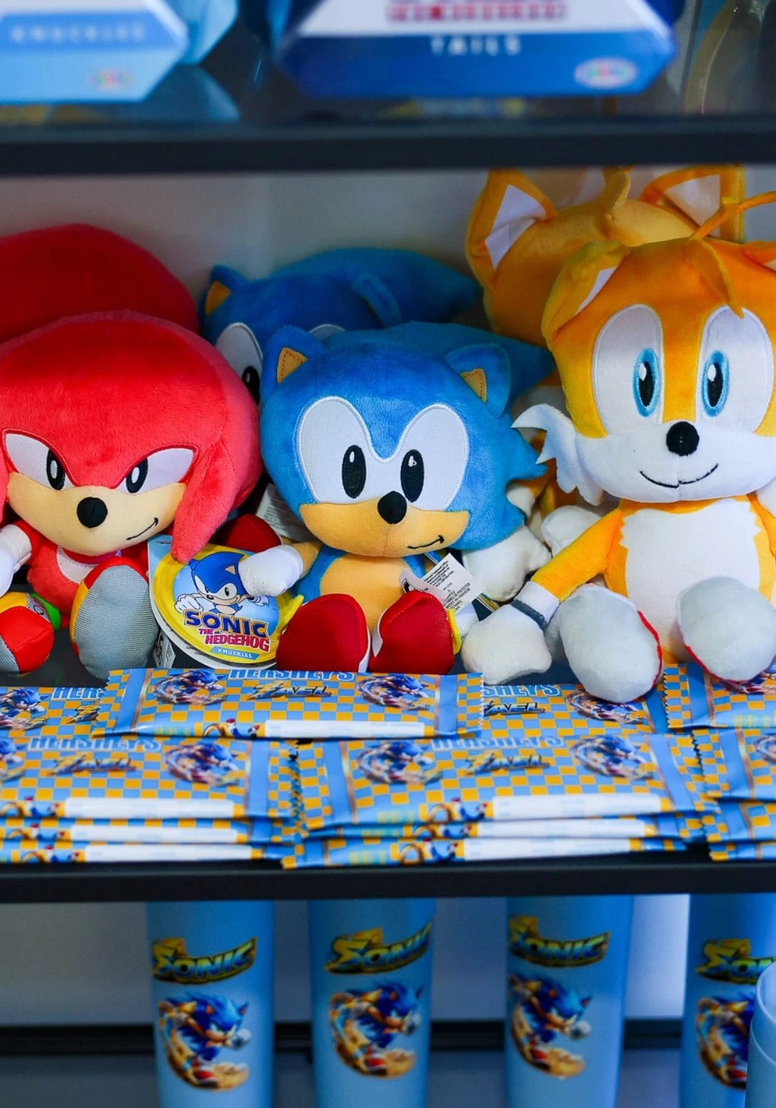 Coordinated birthday party display